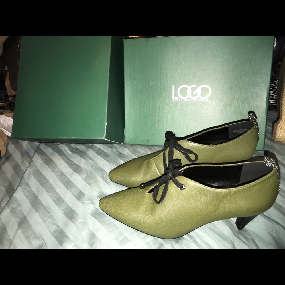 Logo By Lori Goldstein Green Brenda Bootie Sz 9